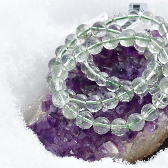 Crystalbabyhkyyc 🔮10mm+ Green Phantom Bracelet - Picture 3 of 3